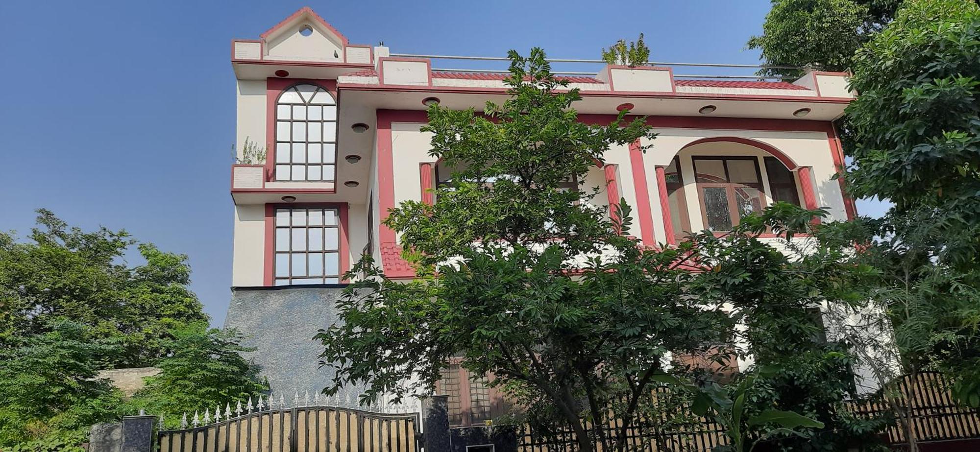 Balaji Bed&Breakfast Greater Noida Bagian luar foto