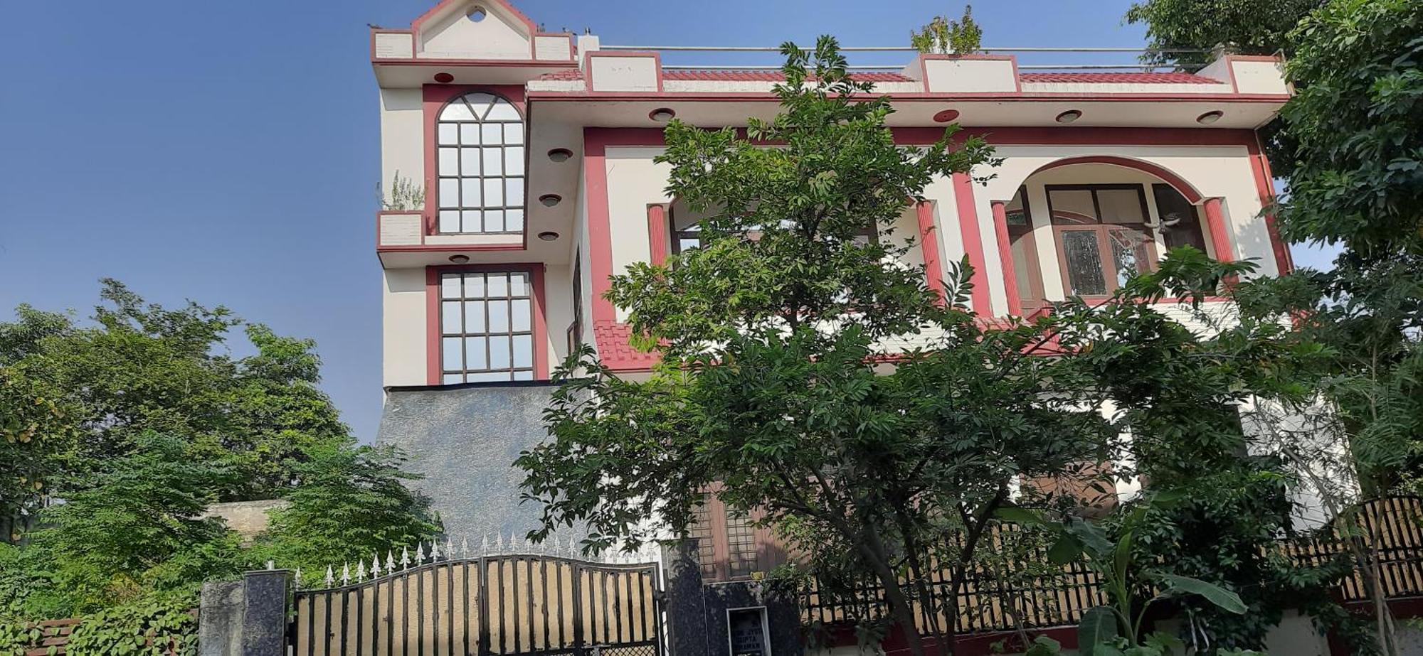 Balaji Bed&Breakfast Greater Noida Bagian luar foto